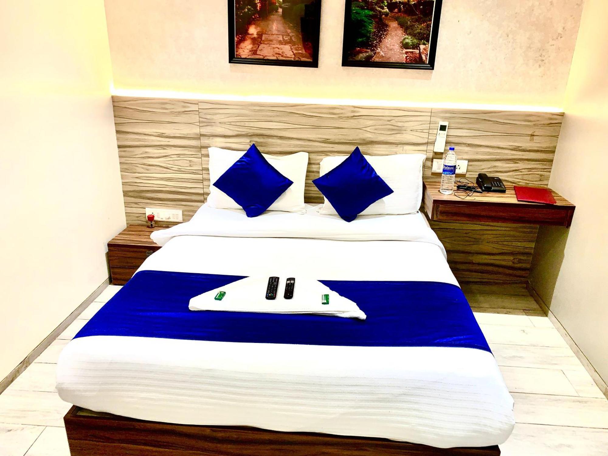 The Dream Residency Hotel Mumbai  Buitenkant foto